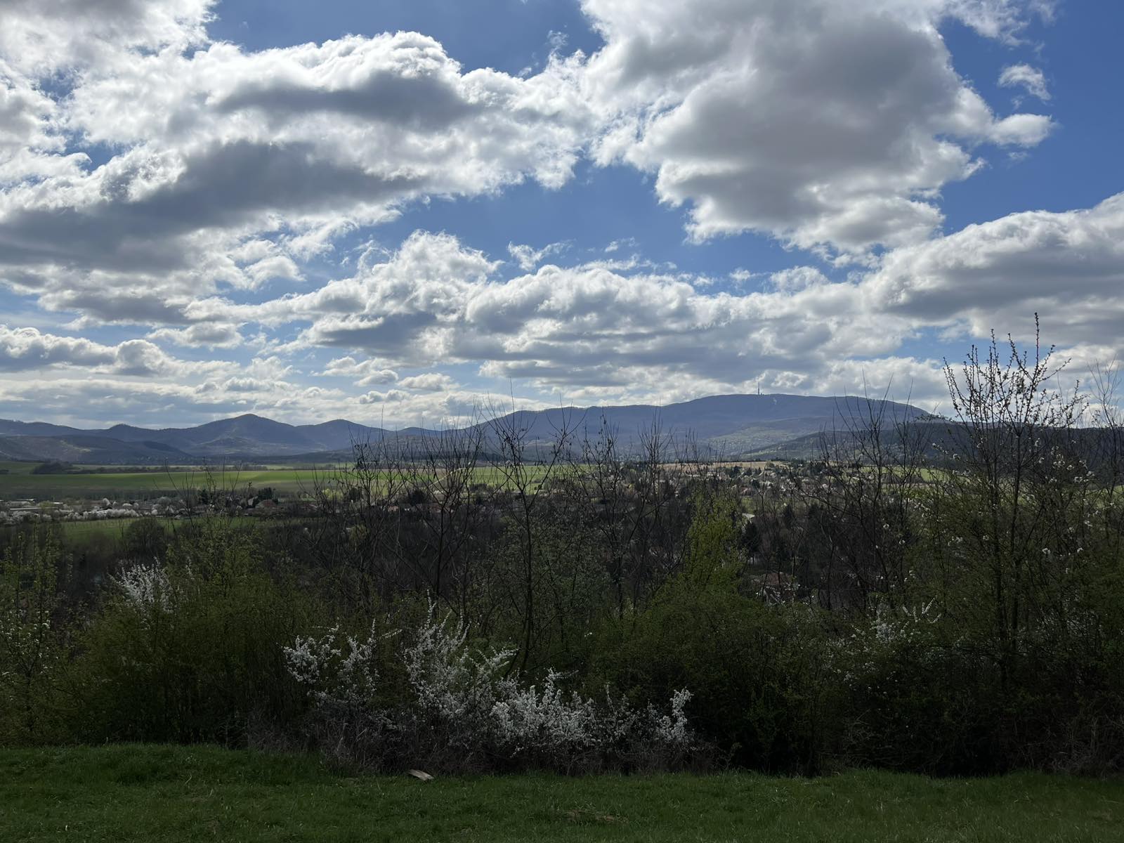 Bodony panoráma kilátó Mátra és a Kékes felé