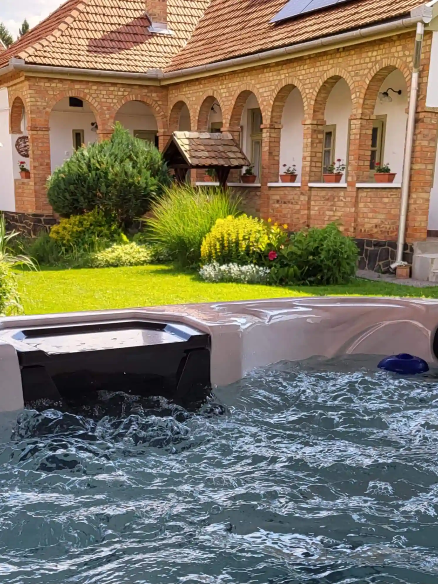 bodónia vendégház jackuzzi tornáccal állókép